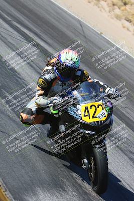 media/Dec-05-2024-Racers Edge (Thu) [[e102e0690b]]/3-B Group/Session 2 (Turn 12 Inside)/